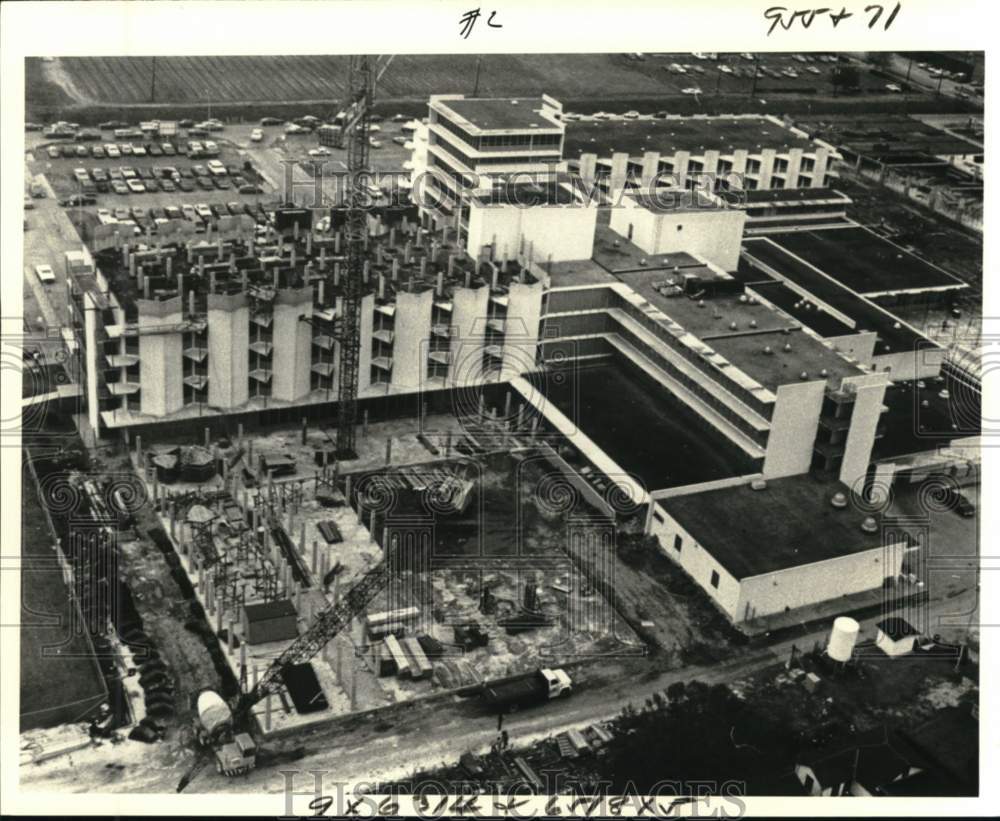 1980 Press Photo Aerial view of West Jefferson Hospital- Historic Images