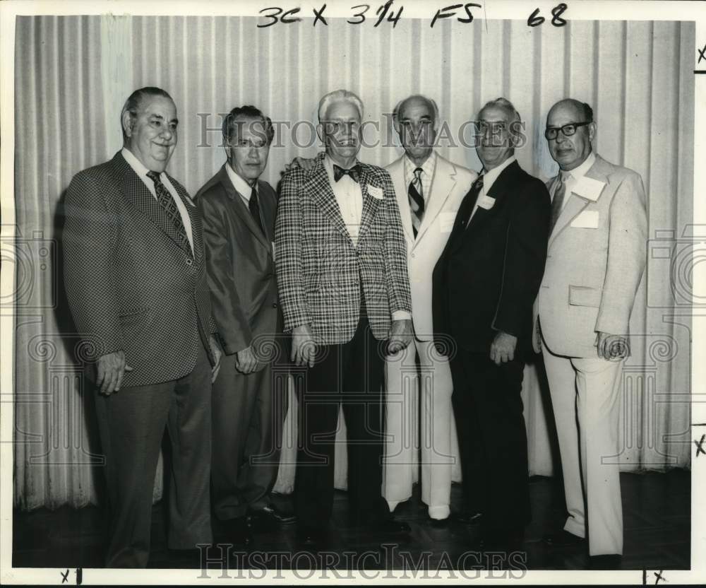 1974 Press Photo George Sirgo and other Warren Easton 1926 class members pose
