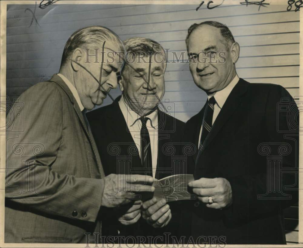 1966 Press Photo Attendees of Louisiana Motor Transport Event at Jung Hotel