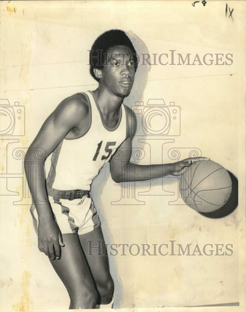 1973 Press Photo Warren Stewart, Basketball Player from Booker-T - noo75576- Historic Images