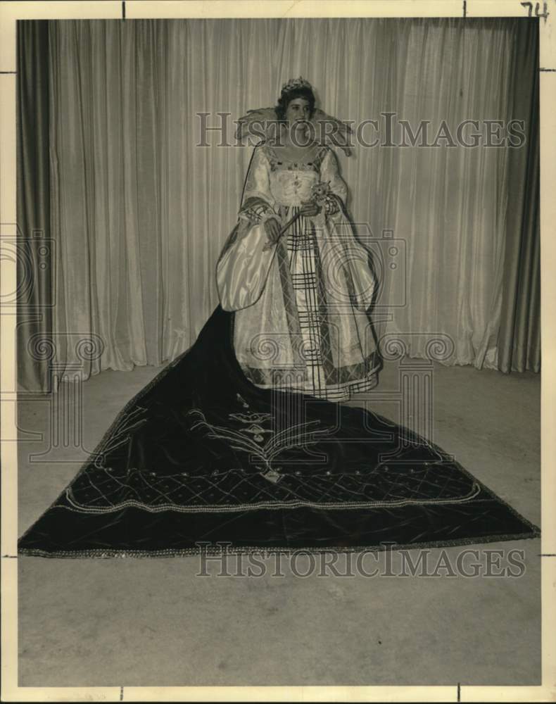 1960 Press Photo Junior League Scottish Carnival Ball queen Elizabeth Ann Wise.- Historic Images