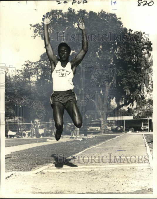 1971 Press Photo Tommy Smith...state's top triple jumper. - noo76070- Historic Images