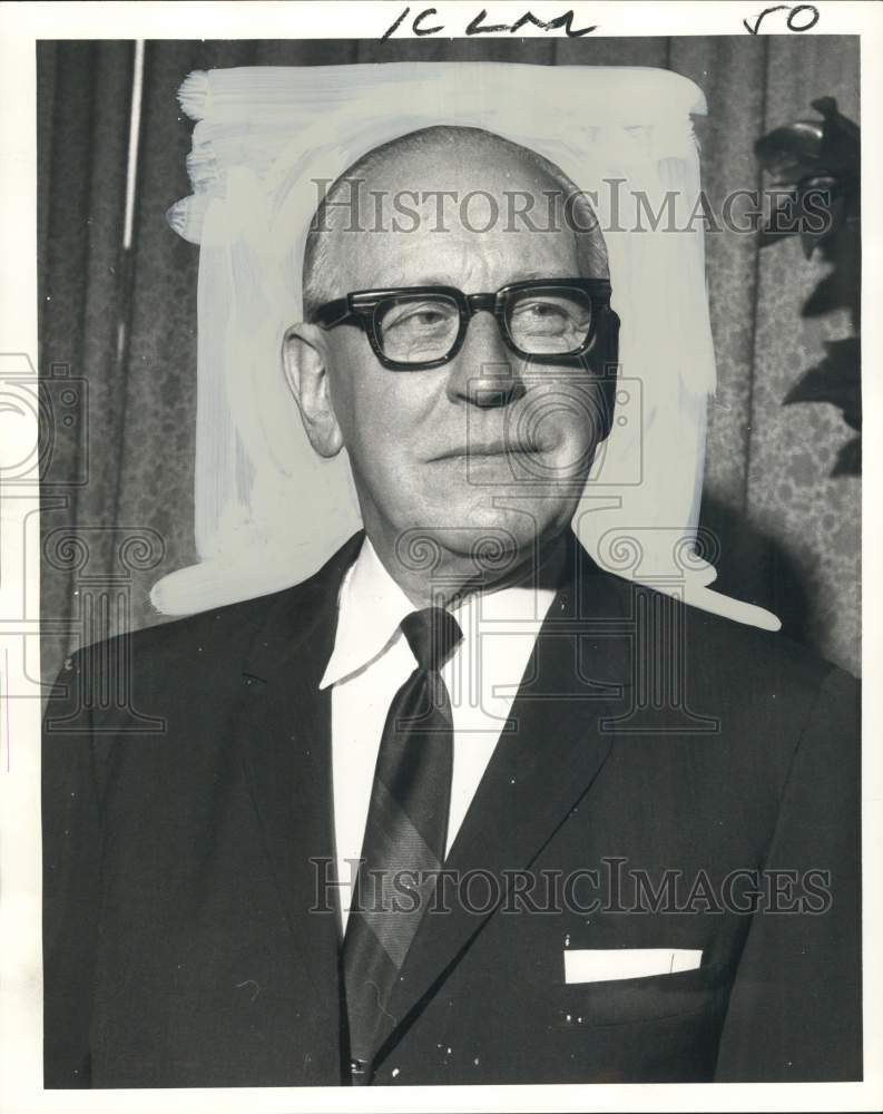 1968 Press Photo Dr. Dudley M. Stewart of the Leukemia Society, N.O. Chapter- Historic Images