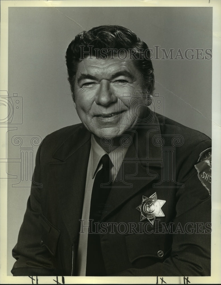 1979 Press Photo Claude Akins stars in The Misadventures of Sheriff Lobo, on NBC- Historic Images