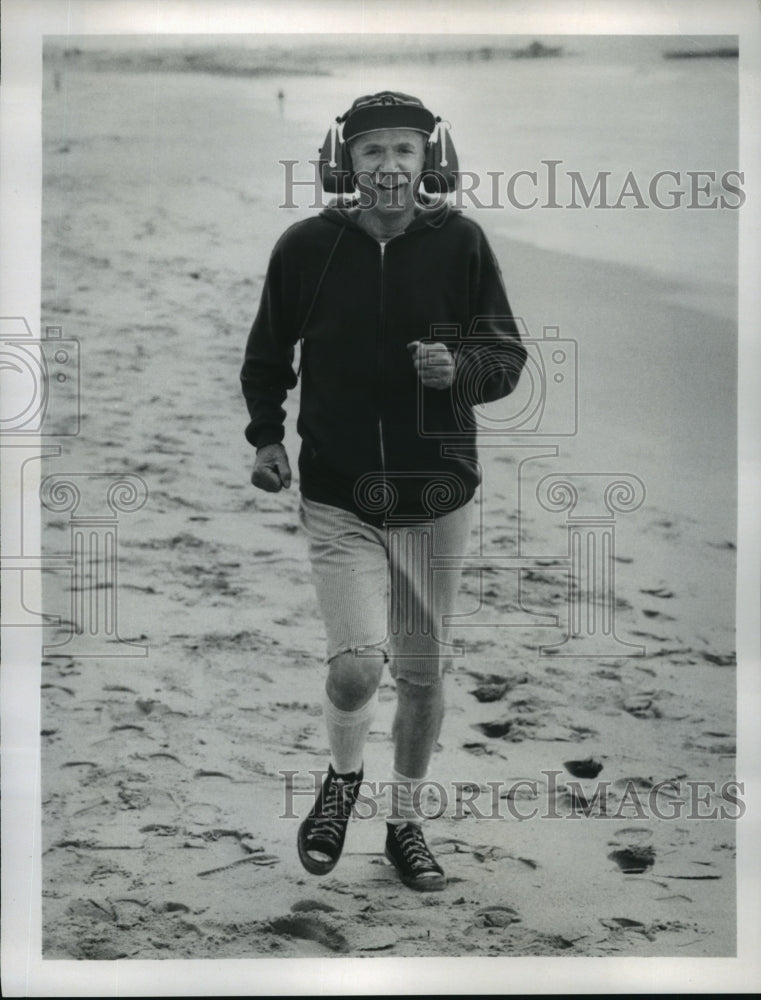 1979 Press Photo Jack Albertson stars in Valentine, on ABC. - nop00407- Historic Images