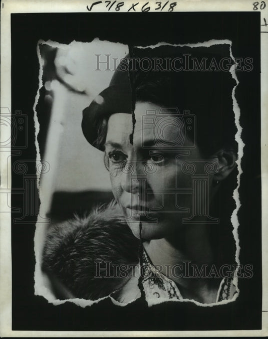 1977 Press Photo Actress Jane Alexander plays two roles. - nop00447
