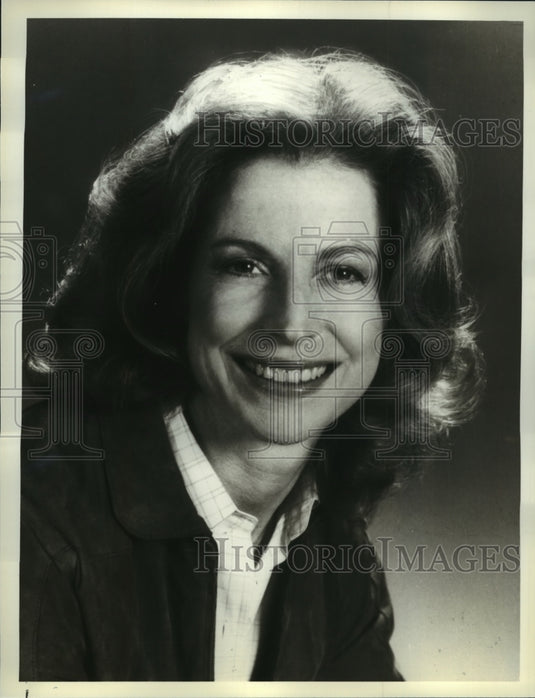 1980 Press Photo Betsy Aaron, reporter on NBC Magazine with David Brinkley.- Historic Images