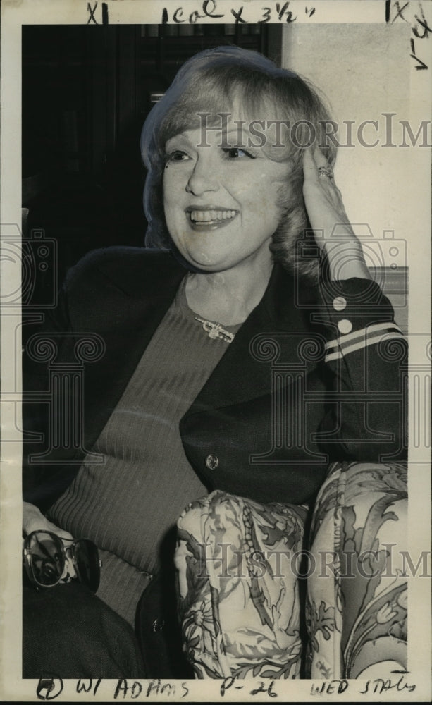 1973 Press Photo Edie Adams, singer at the Blue Room of the Fairmont Hotel.- Historic Images