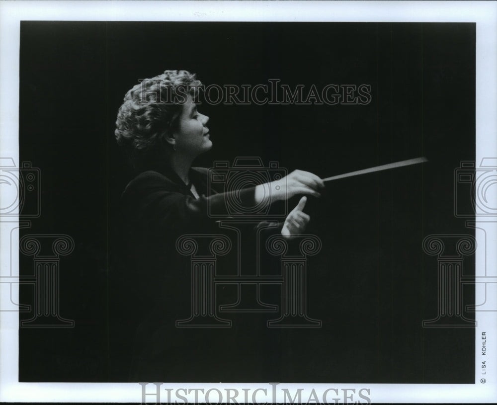 1994 Press Photo Marin Alsop, conductor. - nop01524- Historic Images