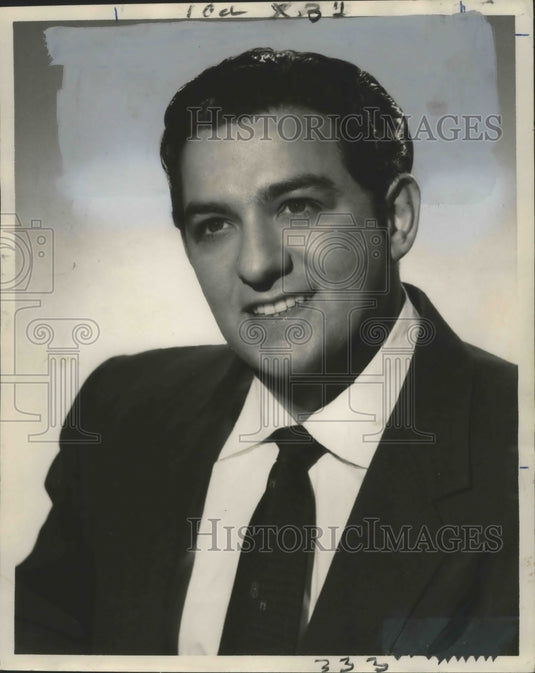 1956 Press Photo Charles Anthony, Metropolitan Opera tenor, headlines in Pops.
