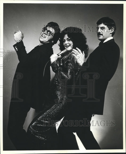 1980 Press Photo Returning Court of Krewe of Clones, Sandra Blair and others
