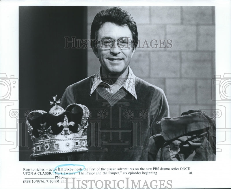 Load image into Gallery viewer, 1976 Press Photo Bill Bixby hosts Once Upon a Classic, on PBS. - nop08329
