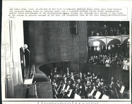 1971 Press Photo Standing ovation for Rudolf Bing, retires after opera season