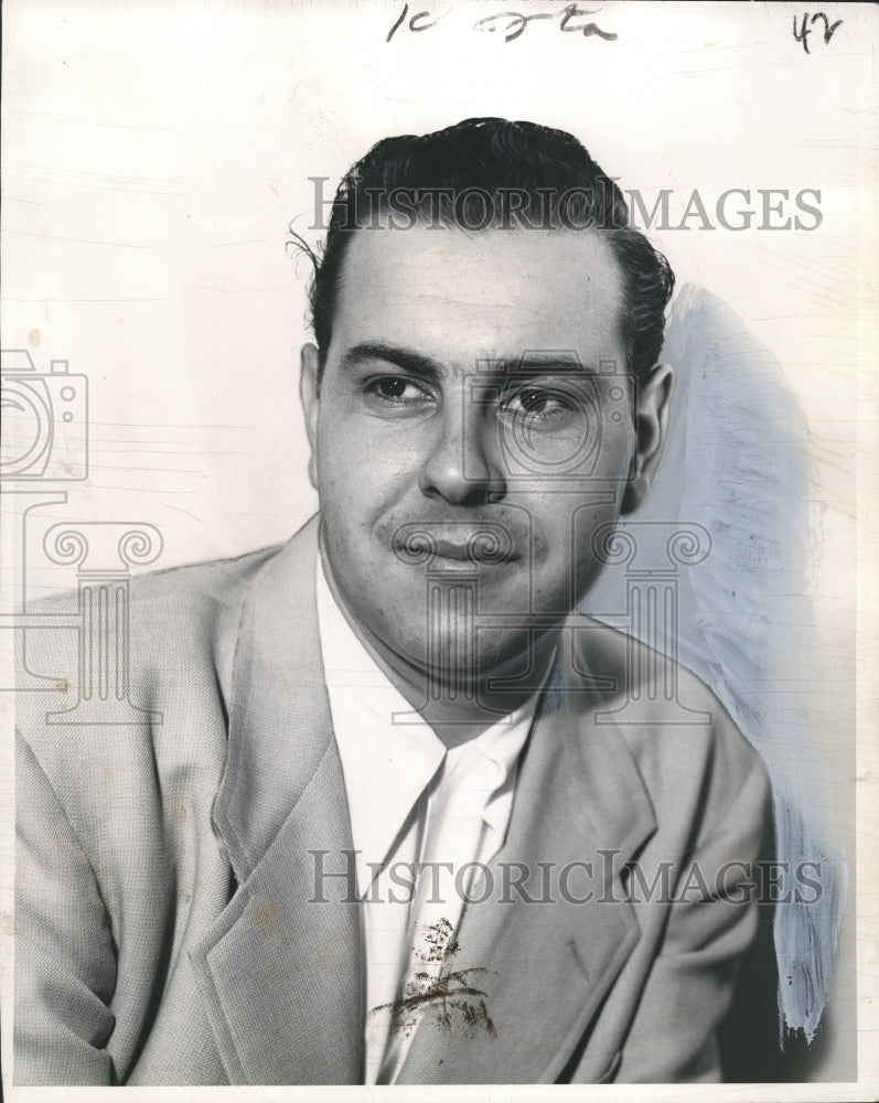 Load image into Gallery viewer, 1956 Press Photo Donald Bernard star in Amahl and the Night Visitors - nop09457
