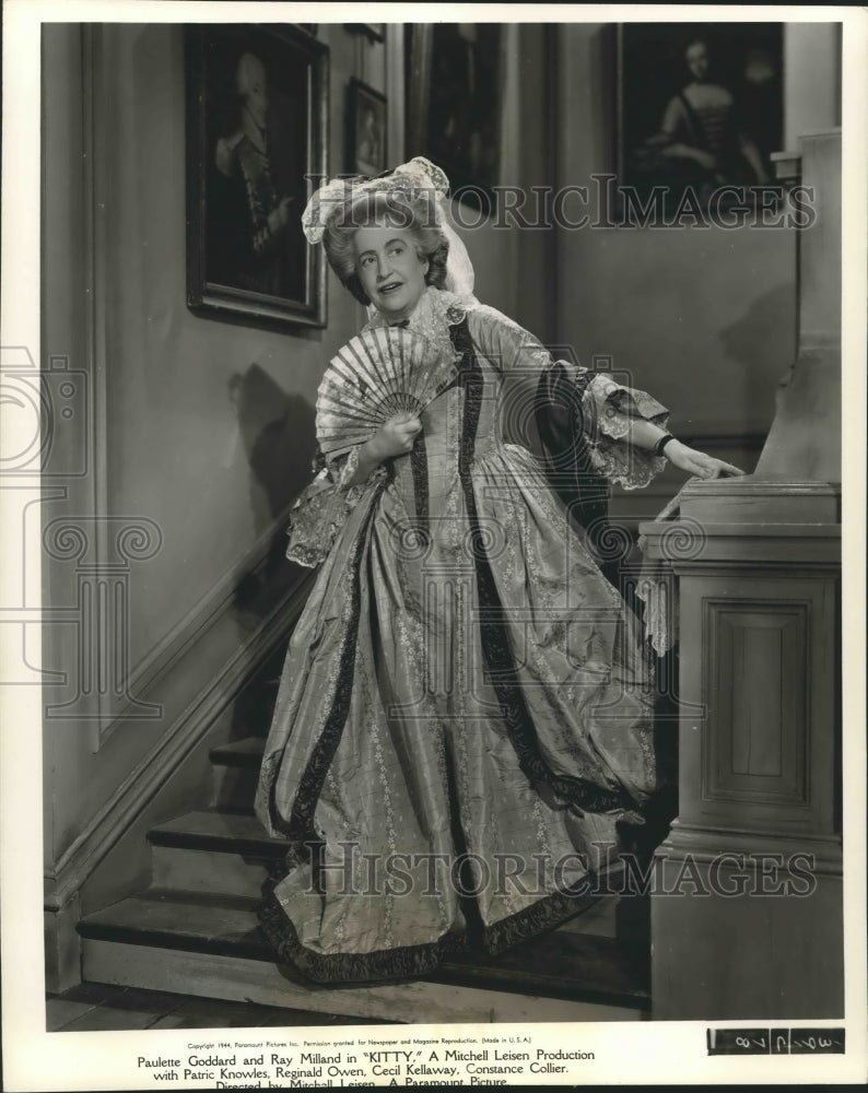 1944 Press Photo Constance Colllier makes a grand entrance in Kitty. - nop14946