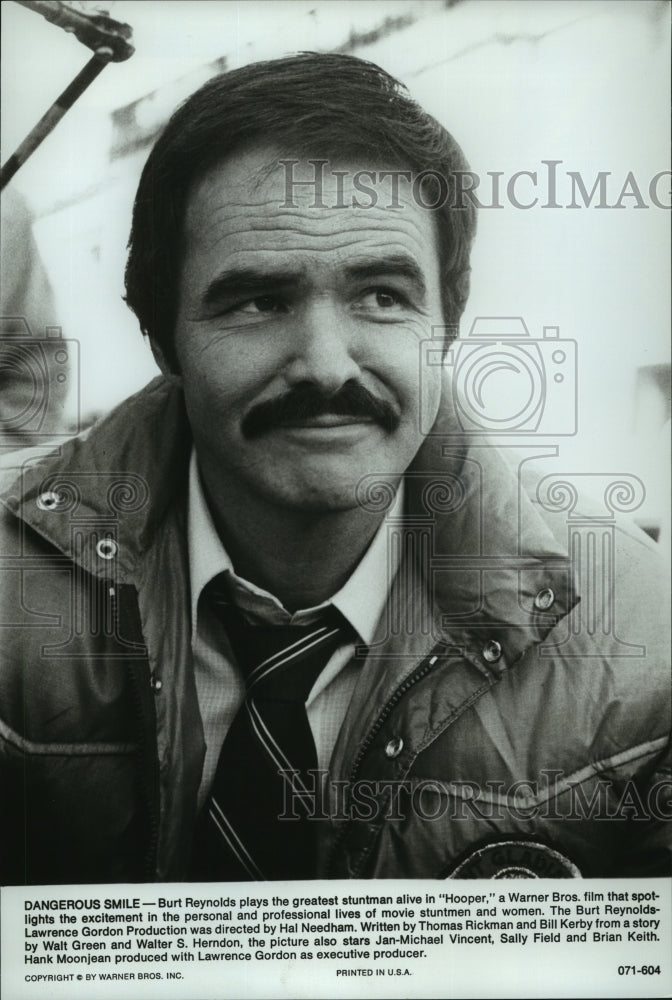 Press Photo Burt Reynolds plays the greatest stuntman in Warner Bros.&#39; &quot;Hooper&quot;- Historic Images