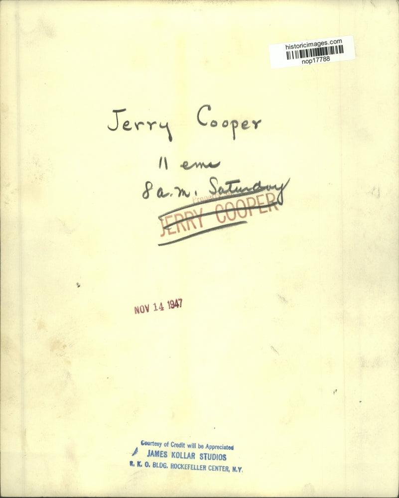 1947 Press Photo Jerry Cooper, singer heard on the radio. - nop17788