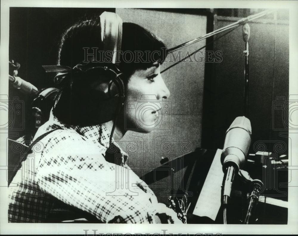 1979 Press Photo Didi Conn in a scene from You Light Up My Life, on ABC.