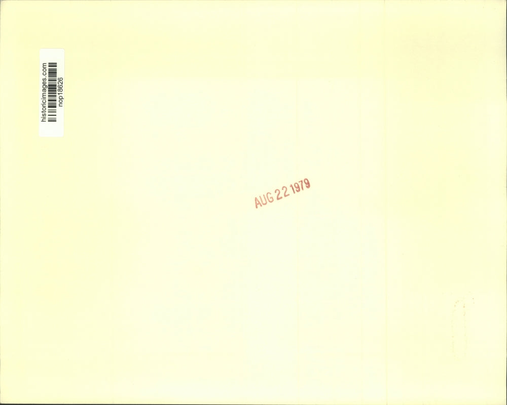 1979 Press Photo Bert Convy dances with a young model at the ITmsa Model Awards.