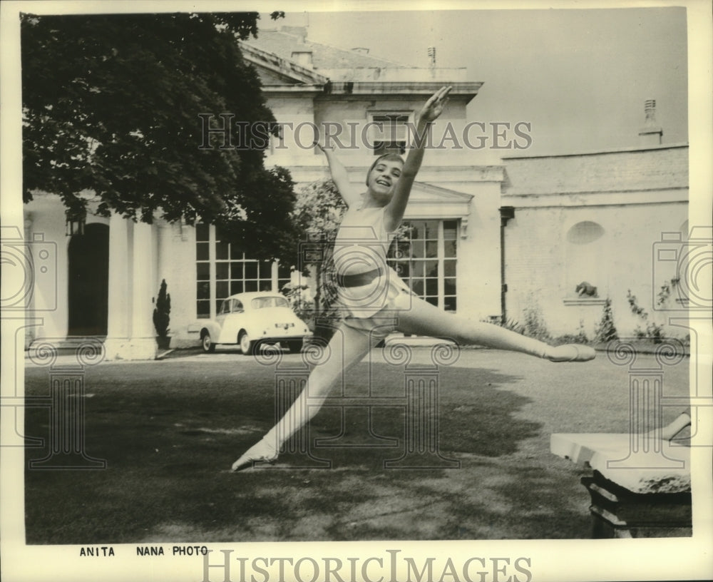 1963 Press Photo Anita Desmarais, Bolshoi Ballet Dancer, Royal Ballet School