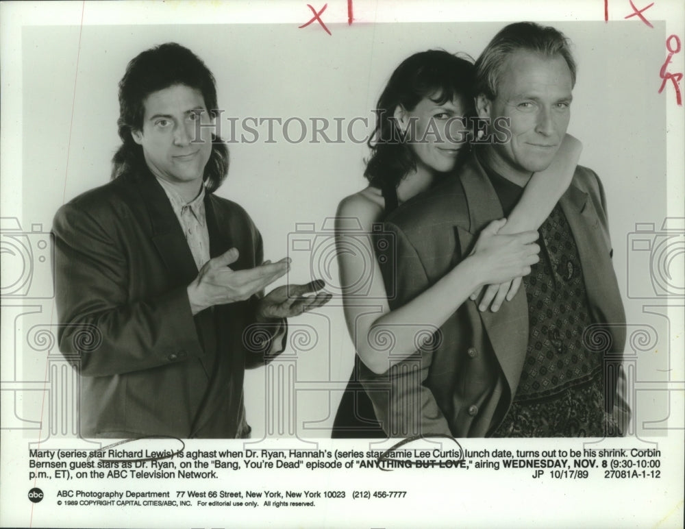 1989 Press Photo Richard Lewis, Jamie Lee Curtis & Guest in "Anything But Love"- Historic Images