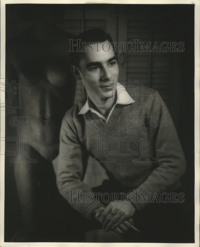 1956 Press Photo Paul Cramer, sculptor - nop19930