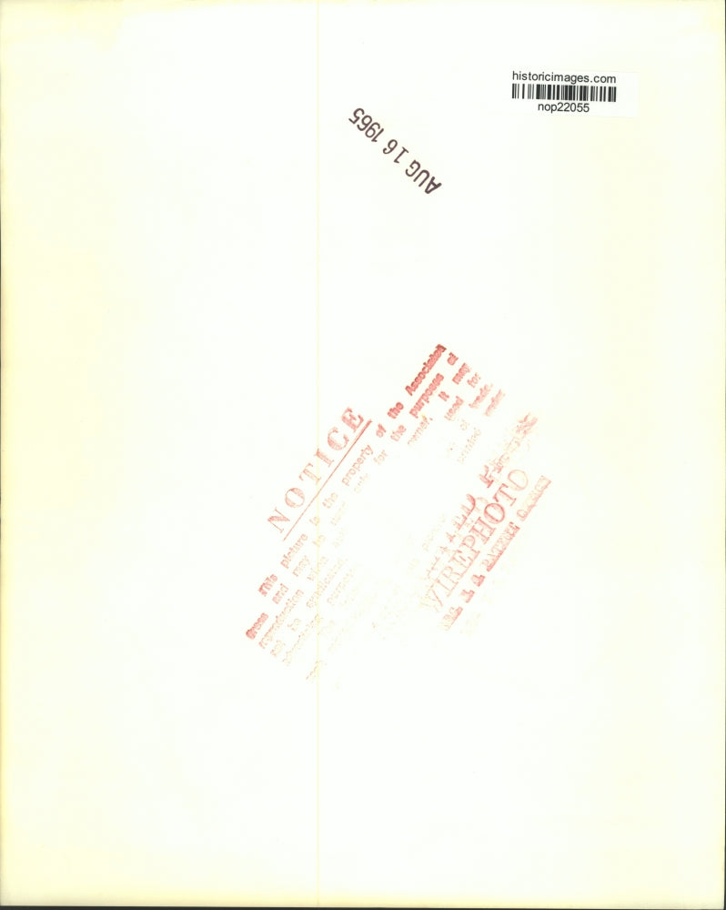 1965 Press Photo Singer Vic Damone and His Wife Actress Judy Rawlins With Kids