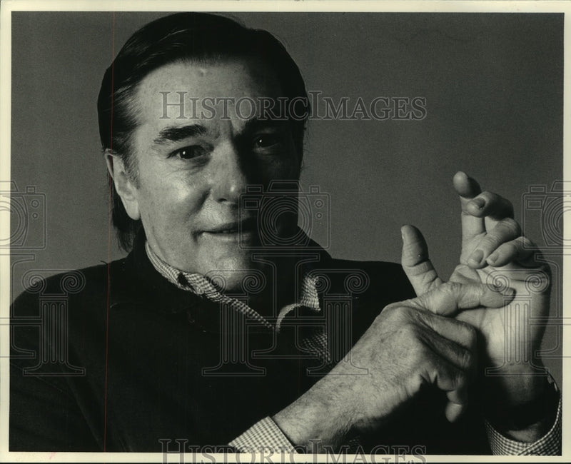 Load image into Gallery viewer, 1989 Press Photo Cajun Balladeer John Du Bois - nop22871
