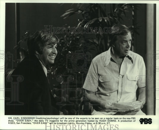 1977 Press Photo Dr. Carl Eisdorfer with Host Hugh Downs on "Over Easy"