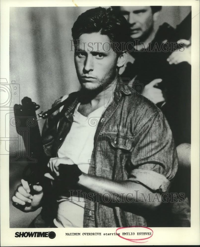 1987 Press Photo &quot;Maximum Overdrive&quot; starring Emilio Estevez - nop24945- Historic Images