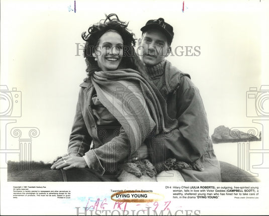 1991 Press Photo Julia Roberts & Campbell Scott, "Dying Young" - nop25752- Historic Images