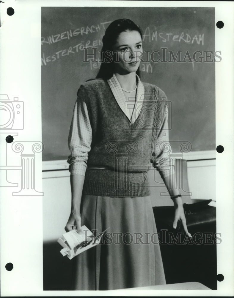 1985 Press Photo Janet Eilber as Joanne Braithwaite, "The Best Times"- Historic Images