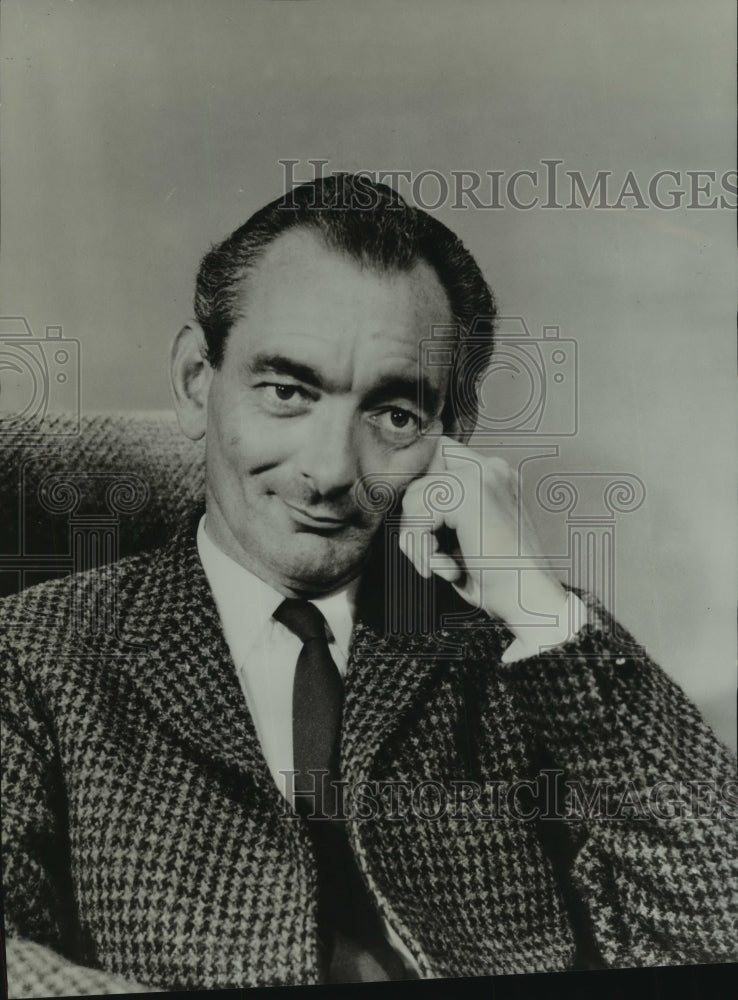 1966 Press Photo Brian Friel, writer of "Philadelphia, Here I Come!" - nop27938