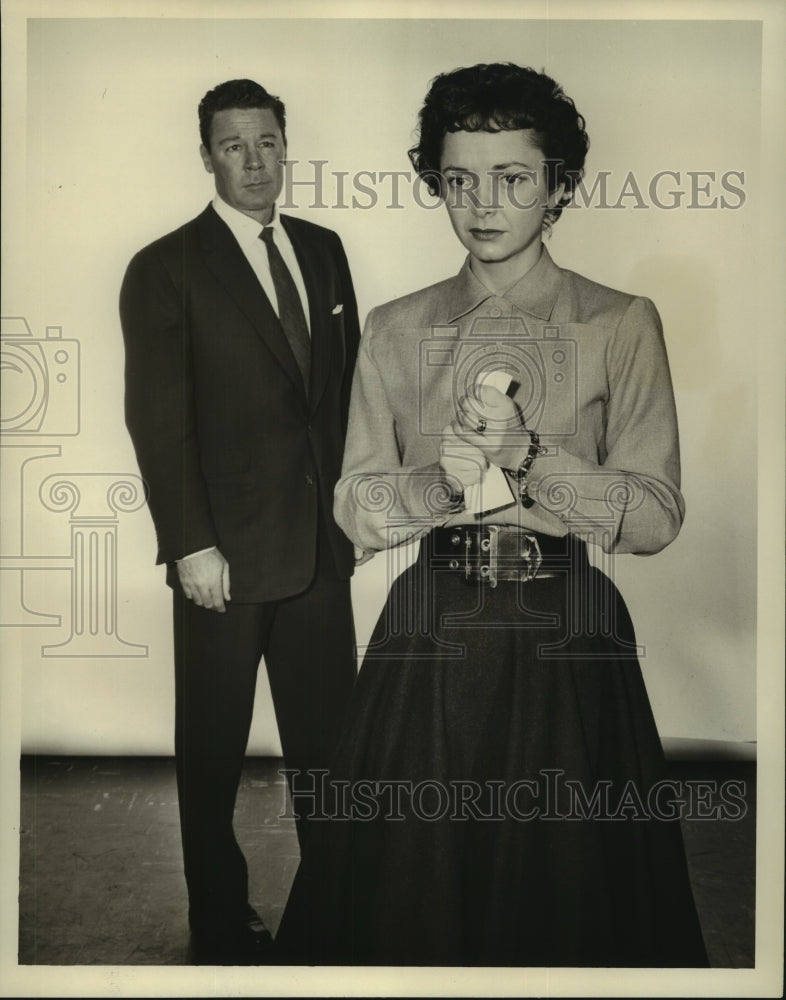 Load image into Gallery viewer, 1955 Press Photo John Archer, Toni Gerry, "The Millionaire" - nop31435

