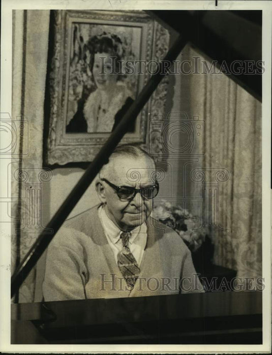 1974 Press Photo Armand Hammer, business tycoon featured in NBC special