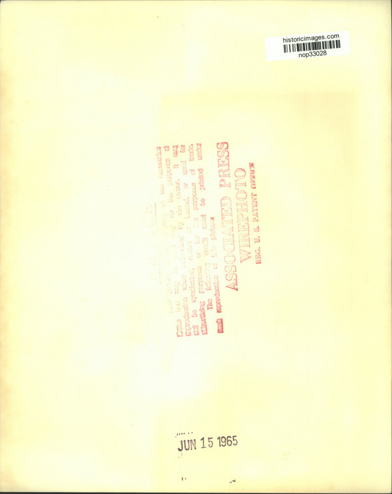 1965 Press Photo David Halberstan, New York Times correspondent with Actress