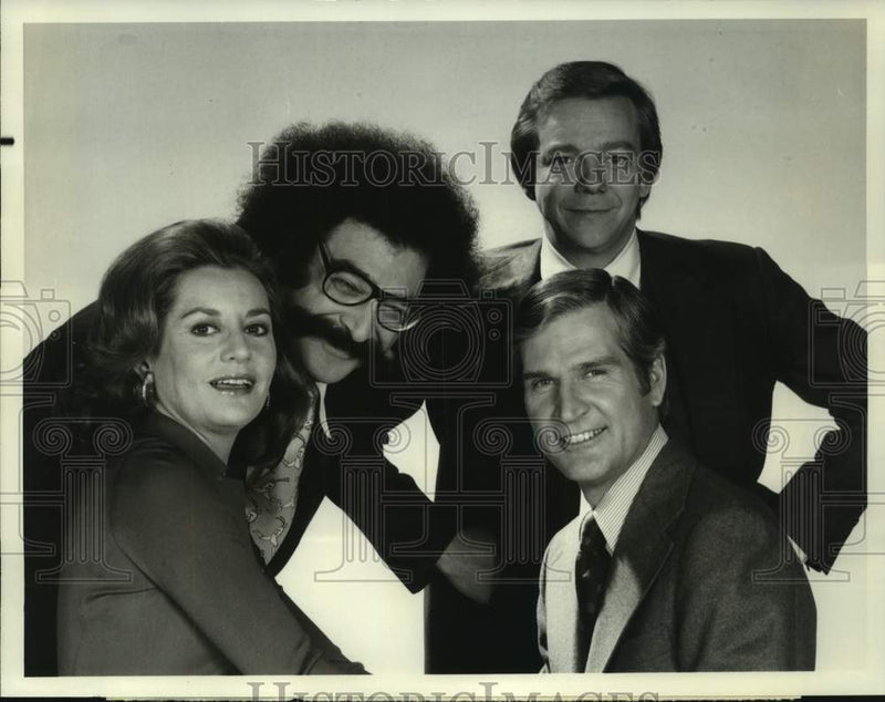 Load image into Gallery viewer, 1975 Press Photo NBC Television's "Today" show hosts - nop34421
