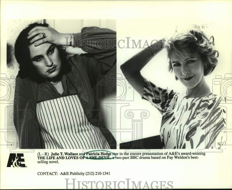 Load image into Gallery viewer, 1992 Press Photo Julie T. Wallace and Patricia Hodge star in Fay Weldon's novel
