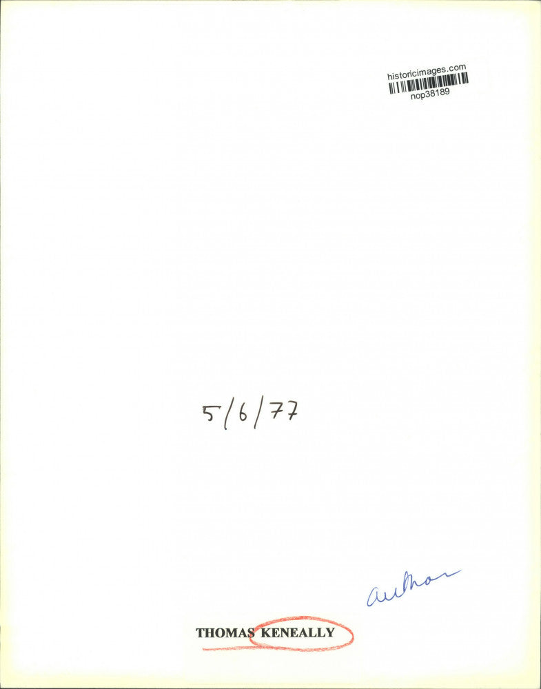 1977 Press Photo Australian author Thomas Keneally. - nop38189