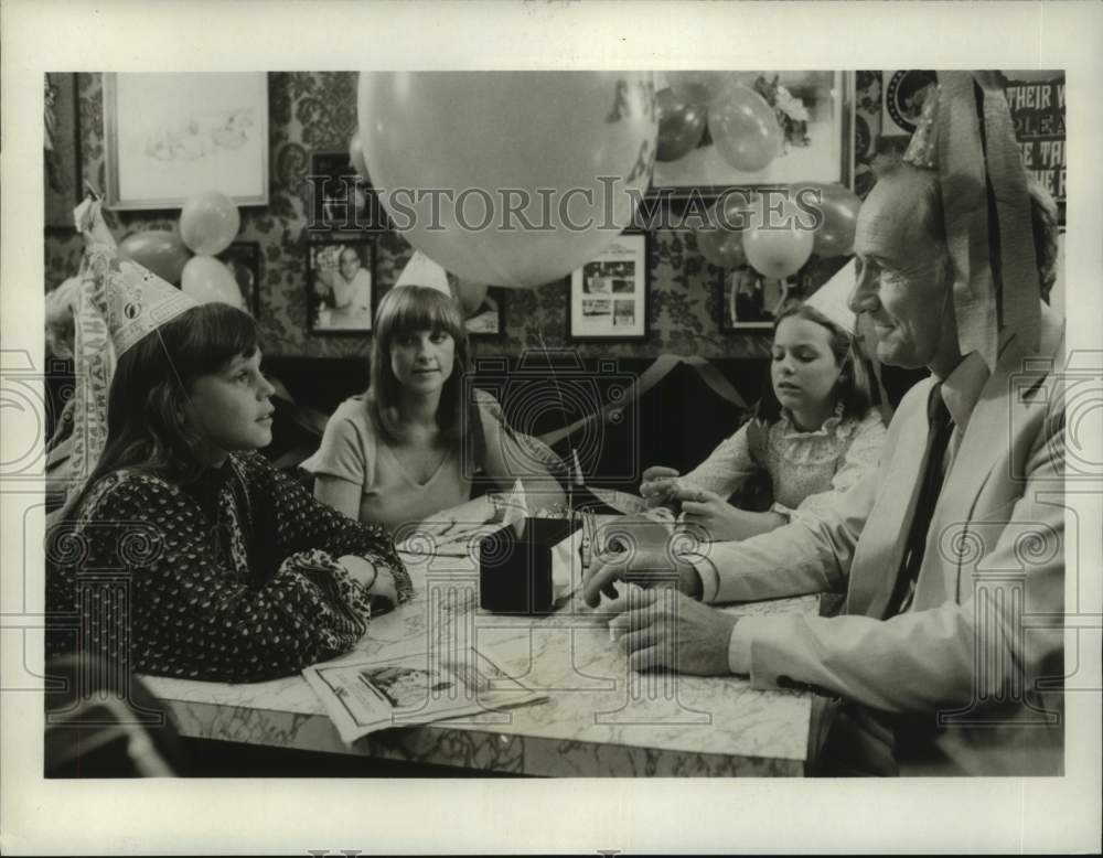 1980 Press Photo Dana Hill & Michael Currie, "What Are Friends For?" - nop40177
