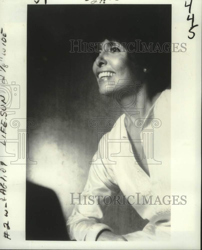 Load image into Gallery viewer, 1980 Press Photo Lena Horne in "America in Song" on Great Performances
