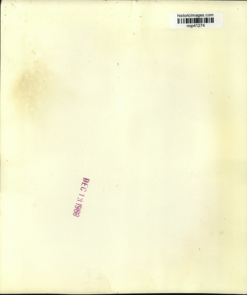 1968 Press Photo Author Elia Kazan with Actor Kirk Douglas in "The Arrangement"