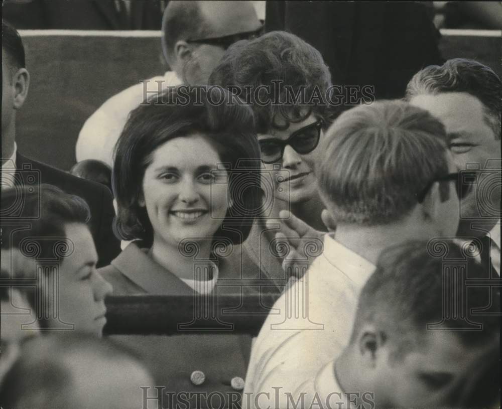 1966 Press Photo Lynda Bird Johnson during the Sugar Bowl game at Tulane Stadium