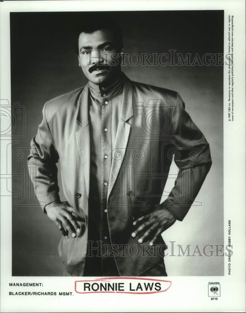 Load image into Gallery viewer, 1987 Press Photo Ronnie Laws, American jazz, R&amp;B, and funk saxophonist.
