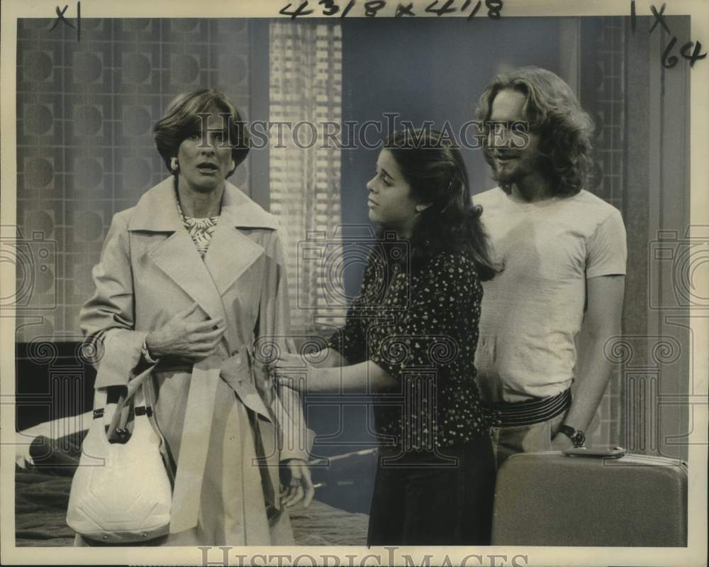 1977 Press Photo Cloris Leachman, Lisa Gerritsen, Craig Wasson in "Phyllis"