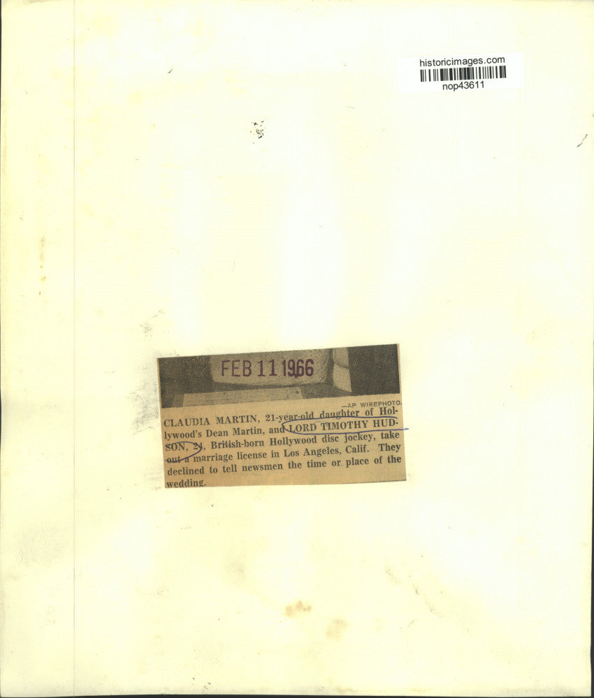 1966 Press Photo Claudia Martin and Lord Timothy Hudson Obtain Marriage License