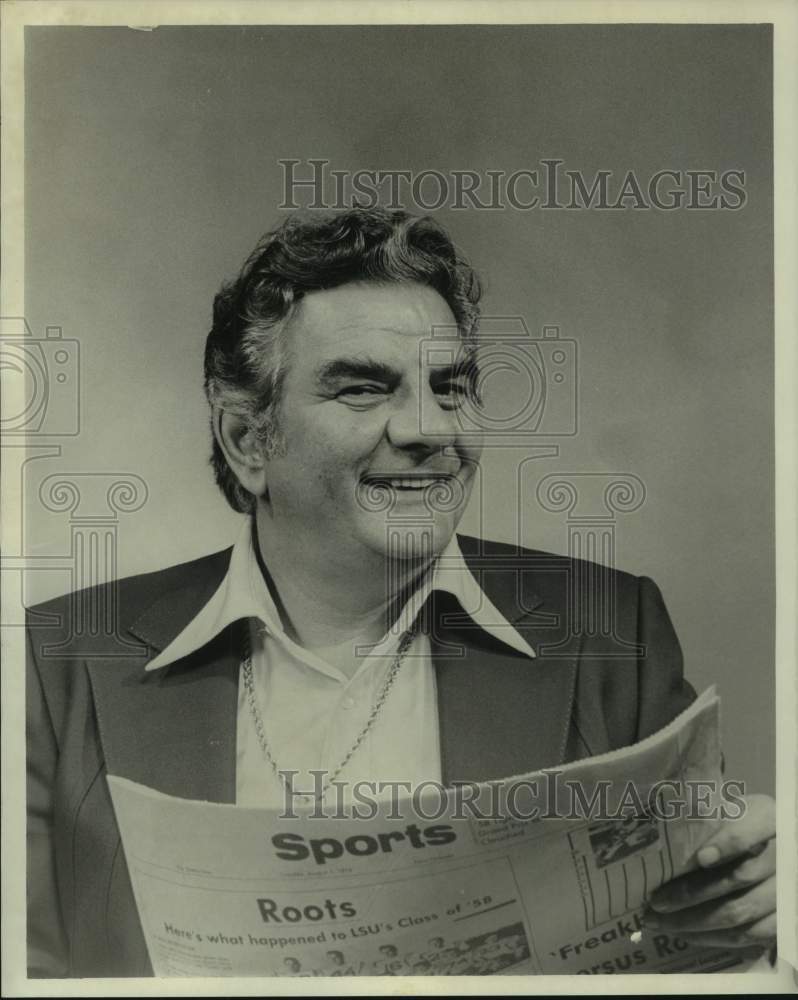 Load image into Gallery viewer, 1978 Press Photo Sports Commentator Jimmy Snyder - nop44117
