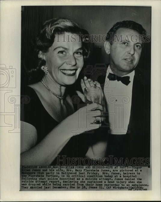 1958 Press Photo Singer Allan Jones & wife Mary at a party, Los Angeles