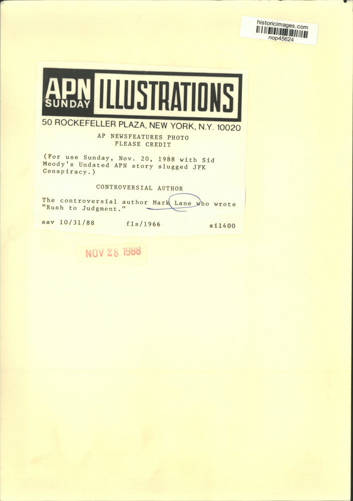 Load image into Gallery viewer, 1966 Press Photo The controversial author Mark Lane who wrote Rush to Judgment.
