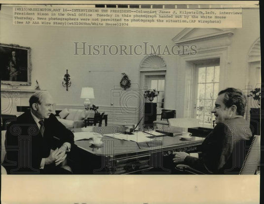 1974 Press Photo James Kirkpatrick interviews interviews President Nixon
